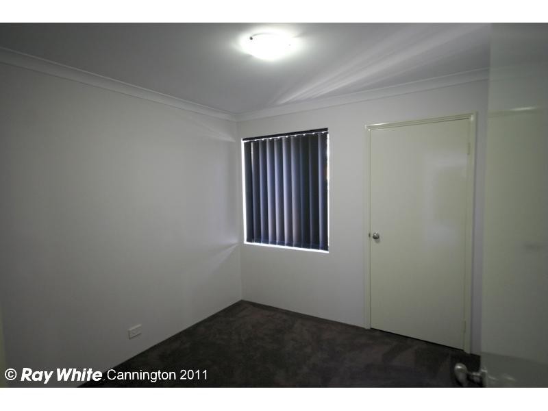 2c Leslie Street, Cannington WA 6107