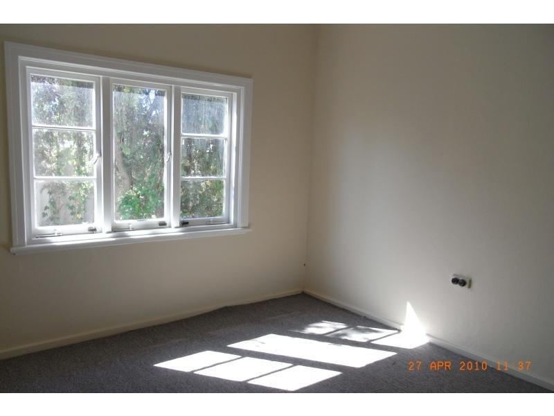 21 Fitzroy Street, Queens Park WA 6107