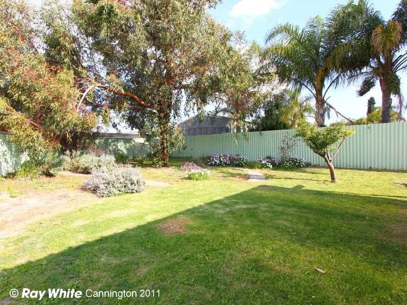 82 Baxter Close, Huntingdale WA 6110