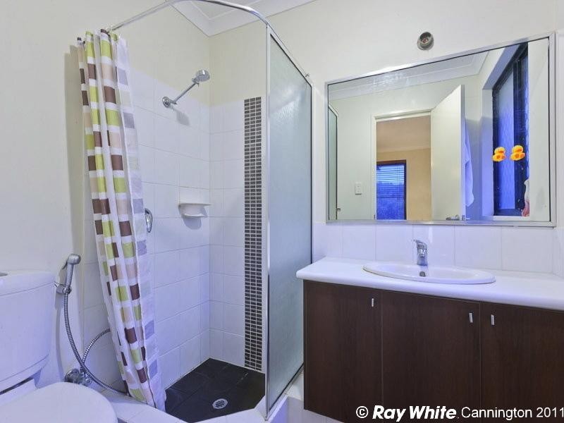 56 Warrida Way, Maddington WA 6109