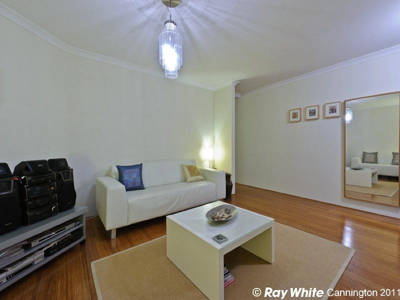 56 Warrida Way, Maddington WA 6109