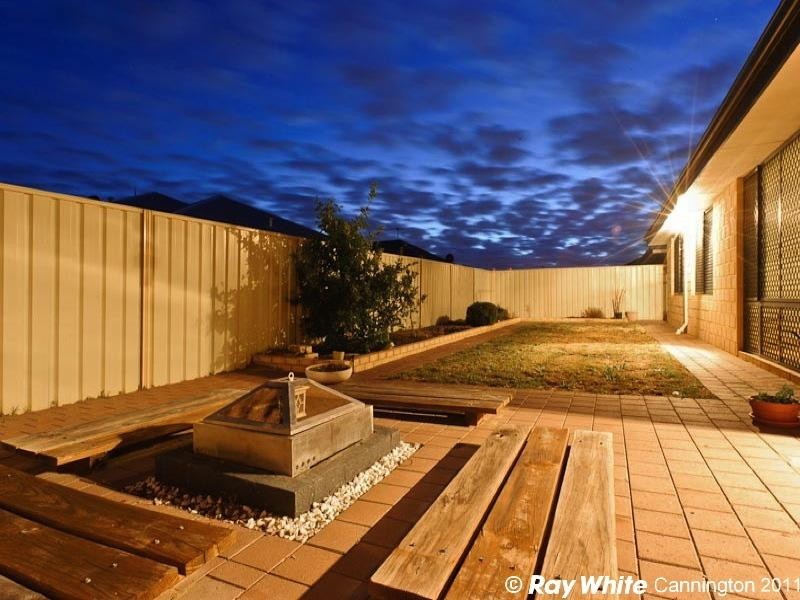 56 Warrida Way, Maddington WA 6109