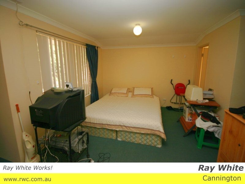 60 Luyer Avenue, East Cannington WA 6107