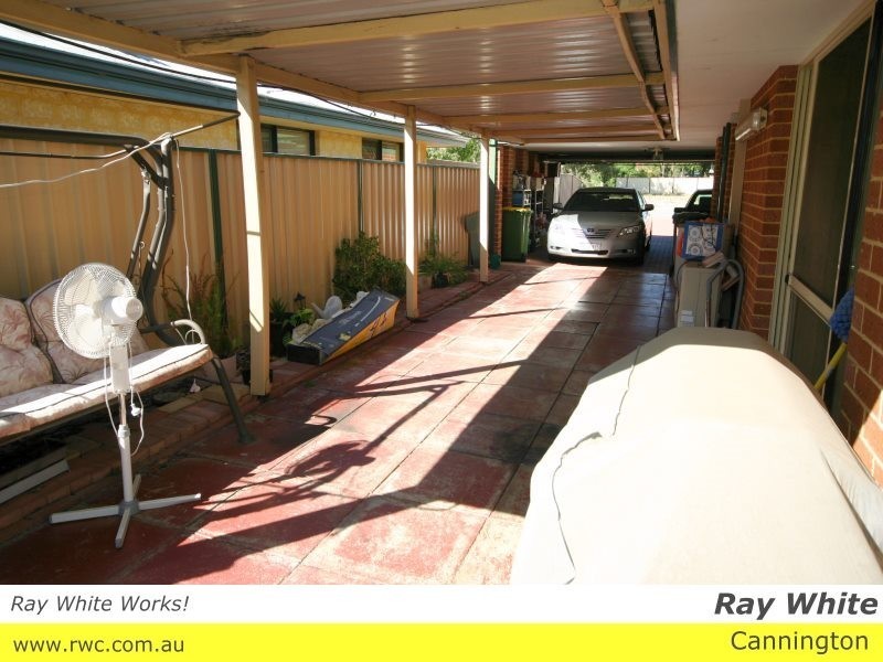 60 Luyer Avenue, East Cannington WA 6107