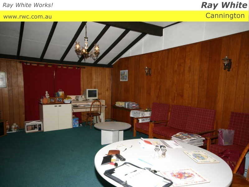 40 Wanaping Road, Kenwick WA 6107