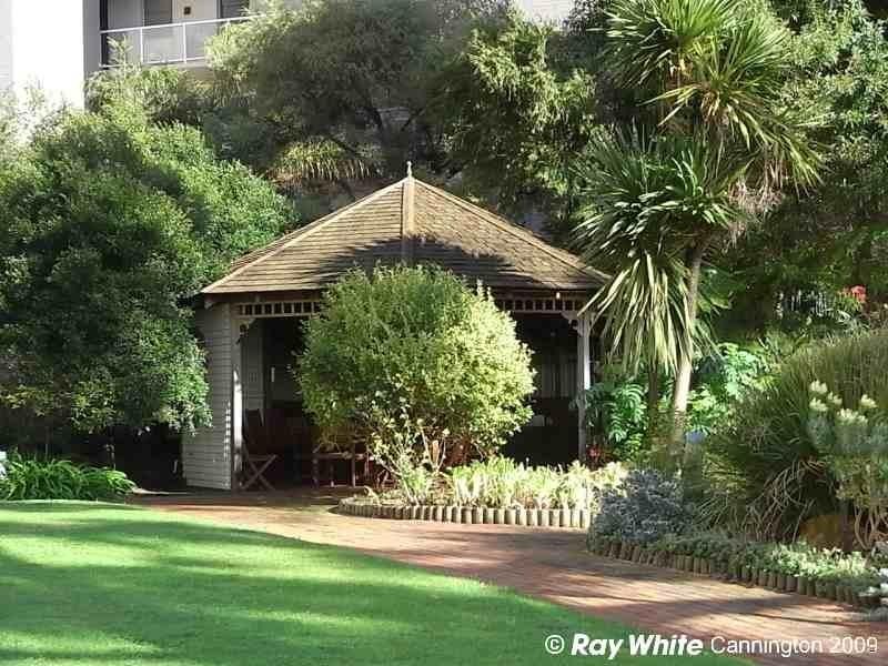 11/154 Mill Point Road, South Perth WA 6151