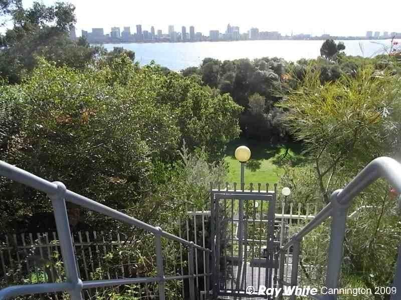 11/154 Mill Point Road, South Perth WA 6151