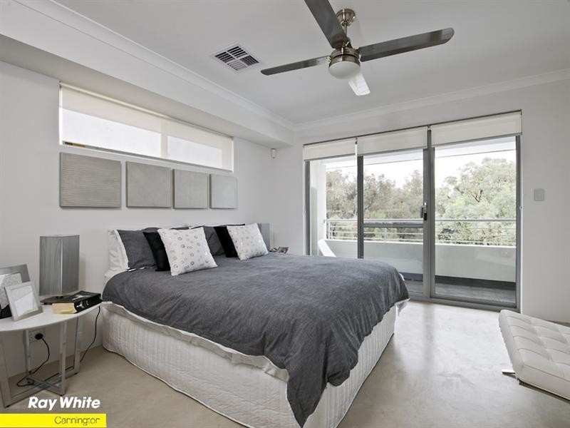3/8 Mason Street, Cannington WA 6107