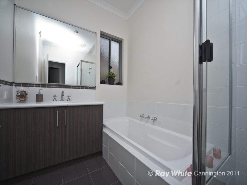 55a Gibbs Street, East Cannington WA 6107