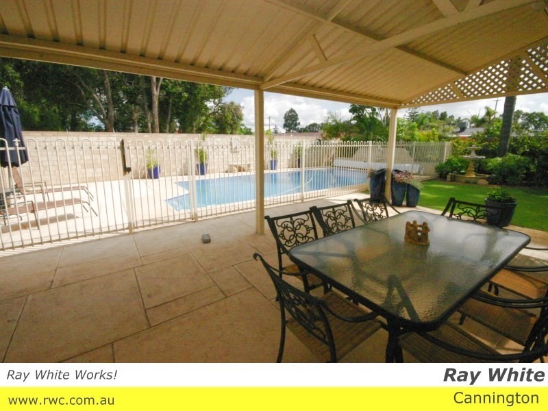 27 Lowth Road, Beckenham WA 6107