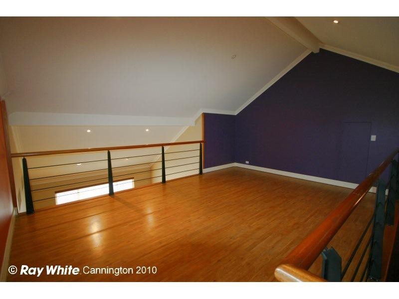 16 Klem Avenue, Salter Point WA 6152