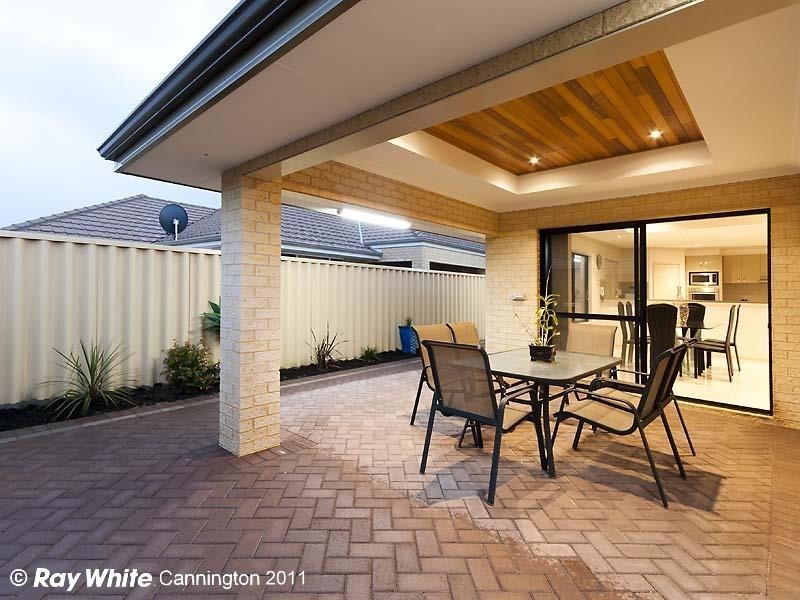 18 Harlequin Pass, Southern River WA 6110