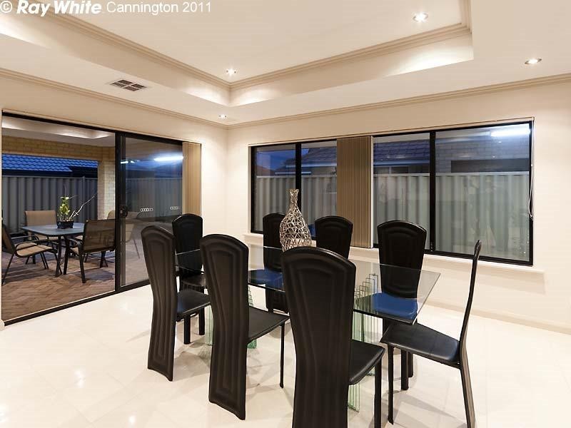 18 Harlequin Pass, Southern River WA 6110