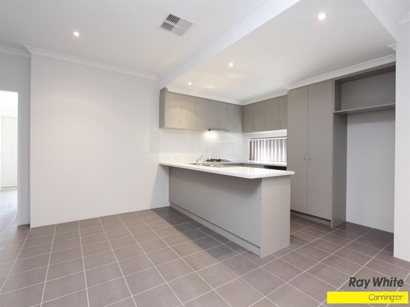 2 Hooson Way, Wilson WA 6107