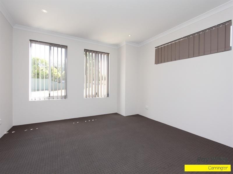 2 Hooson Way, Wilson WA 6107
