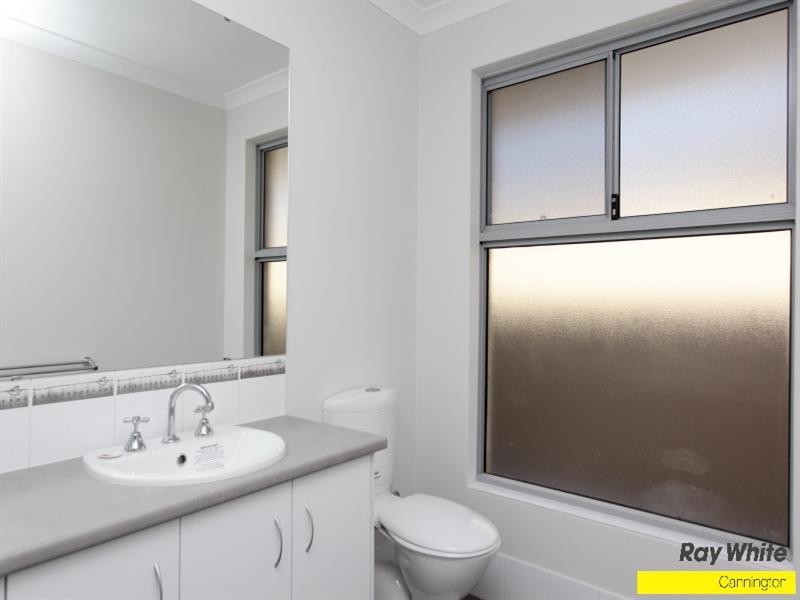 2 Hooson Way, Wilson WA 6107