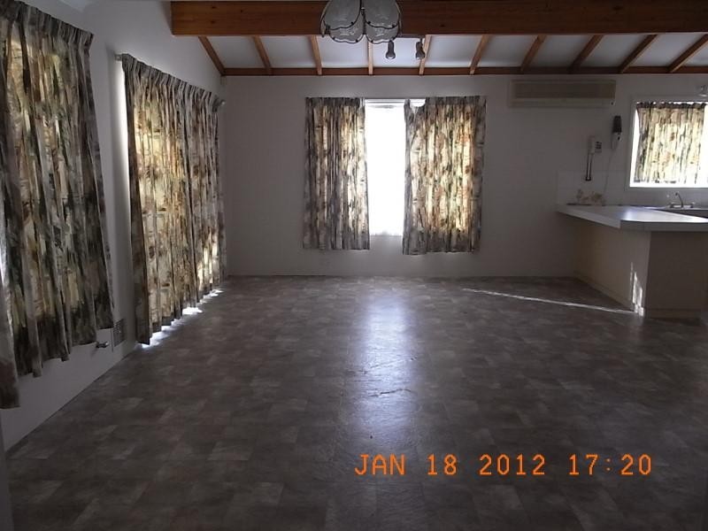 21 Wyndham Street, St James WA 6102