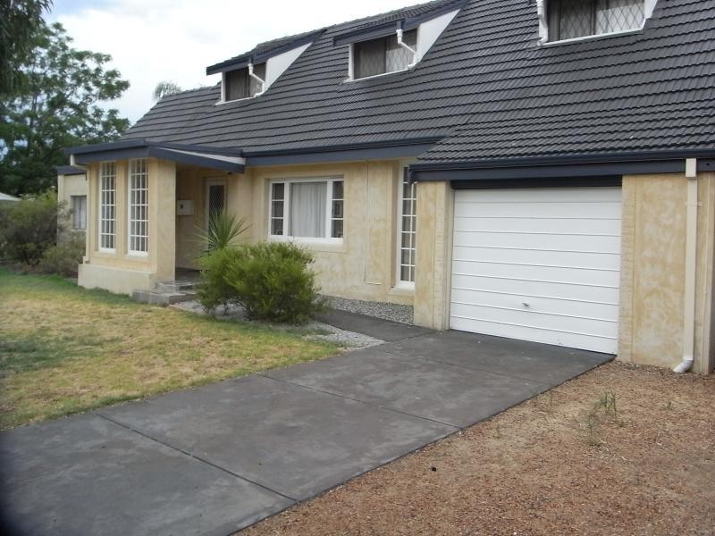 27 Highbury Crescent, Beckenham WA 6107