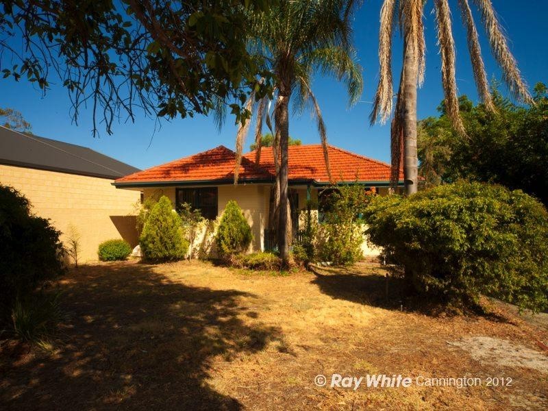 13 Coulson Street, Wilson WA 6107