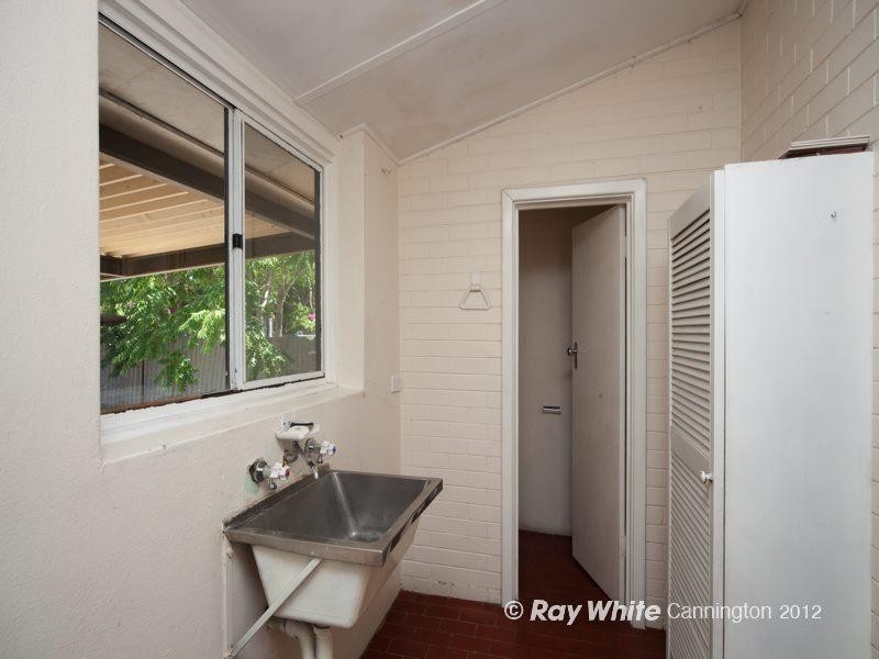 13 Coulson Street, Wilson WA 6107