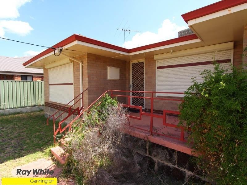 36 Brixton Street, Beckenham WA 6107