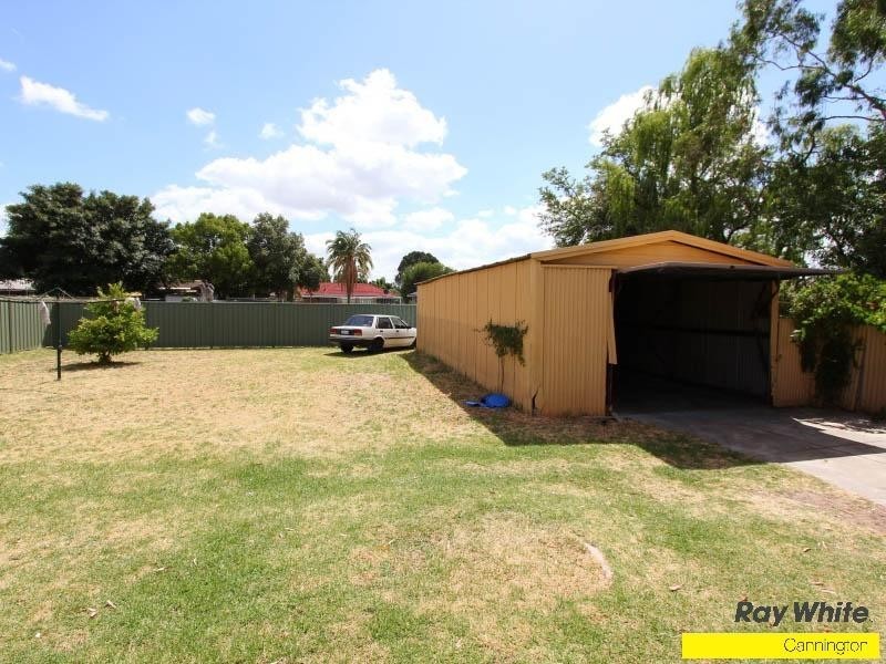 36 Brixton Street, Beckenham WA 6107