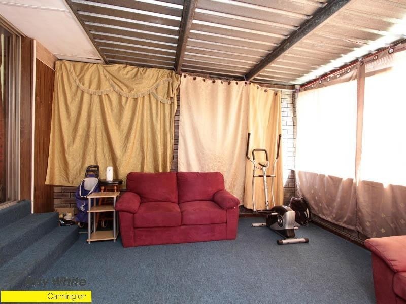 36 Brixton Street, Beckenham WA 6107