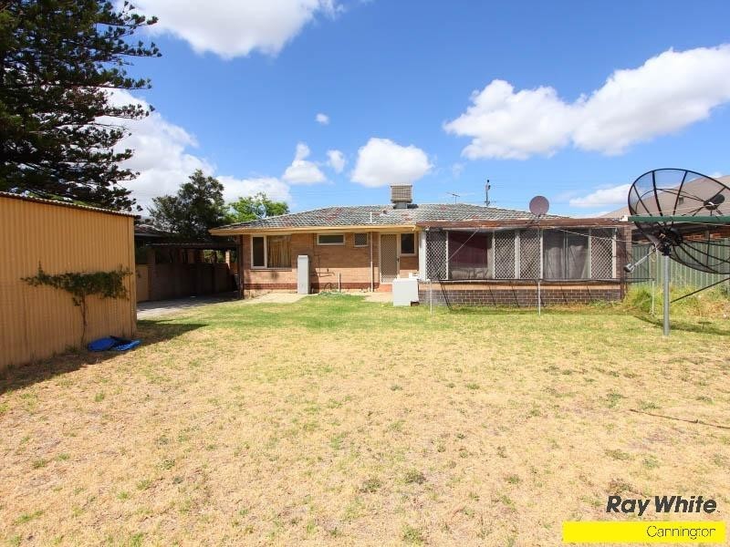 36 Brixton Street, Beckenham WA 6107