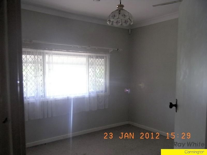 2 North Street, Beckenham WA 6107