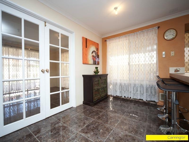 256 William Street, Beckenham WA 6107