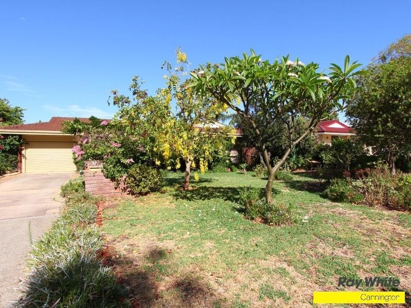 32 Elkhorn Street, East Cannington WA 6107