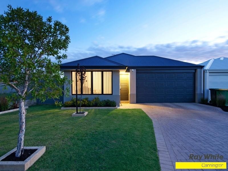 3 Sachem Bend, Piara Waters WA 6112