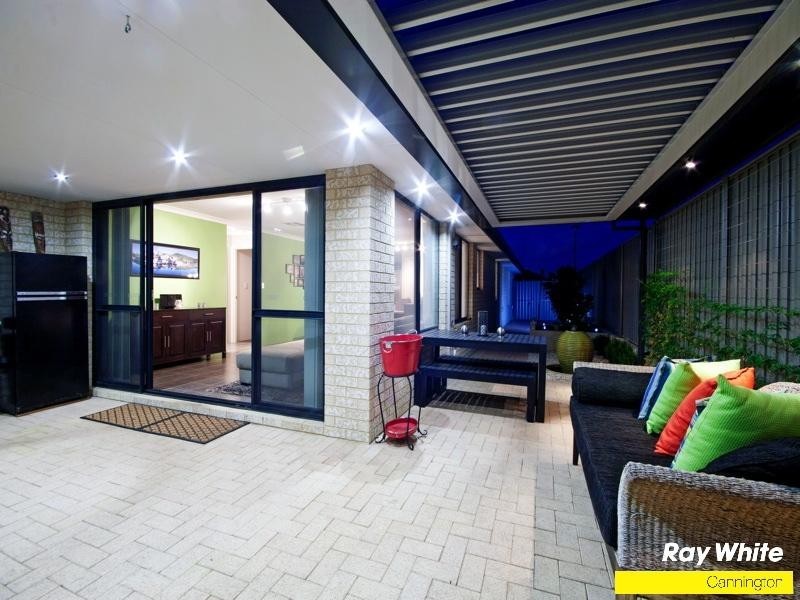 3 Sachem Bend, Piara Waters WA 6112