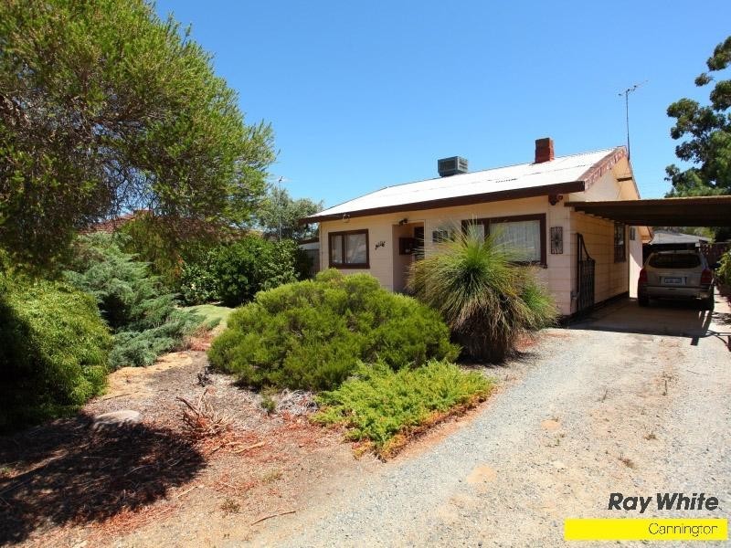 10 Fitzroy Street, Queens Park WA 6107