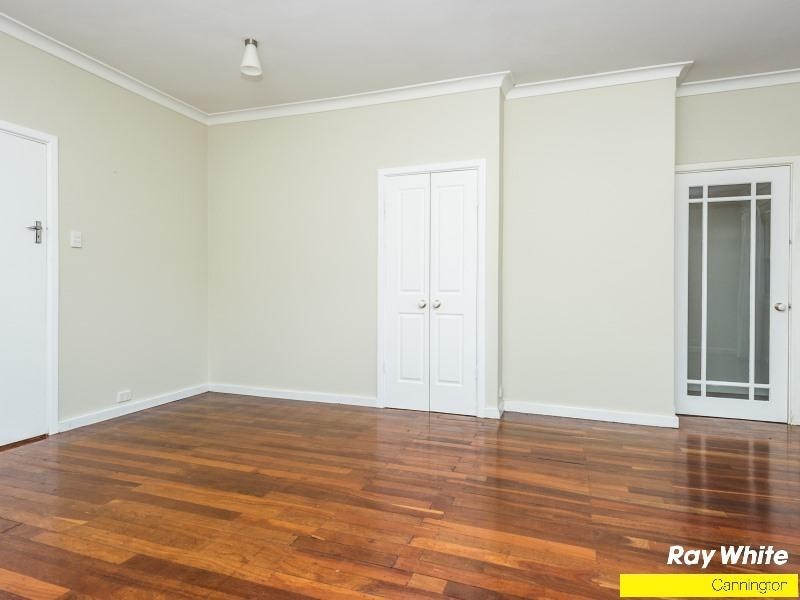 29 Braibrise Road, Wilson WA 6107