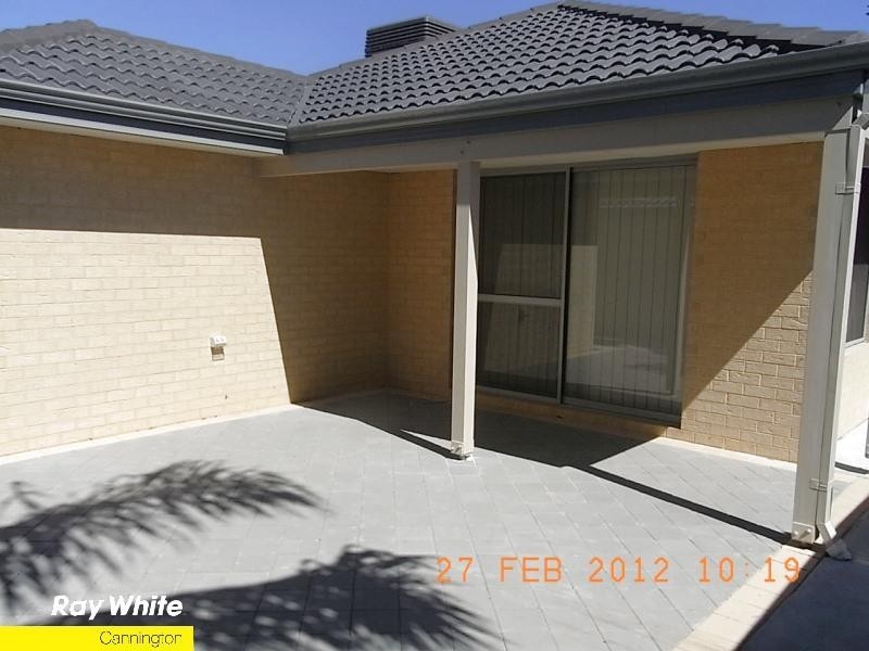 19A Hartfield Street, Queens Park WA 6107