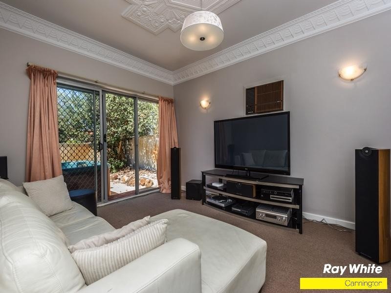 38 Ellam Street, St James WA 6102