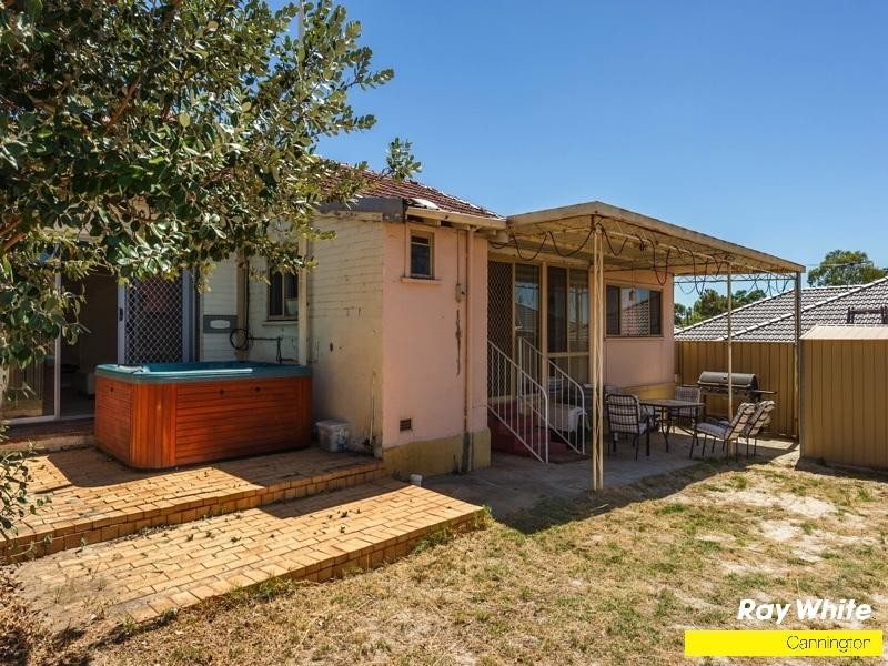 38 Ellam Street, St James WA 6102