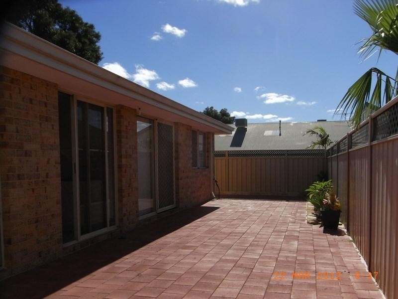 16 Osmond Street, Kenwick WA 6107