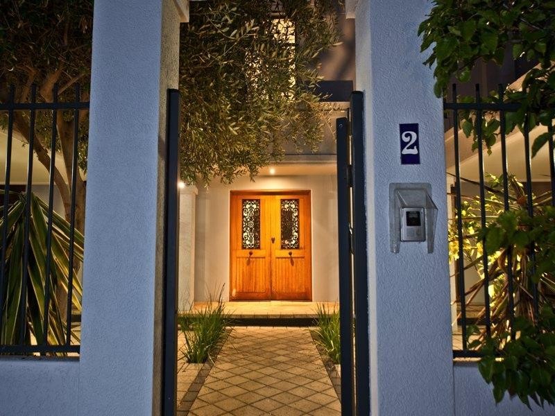 2/116 Matheson Road, Applecross WA 6153
