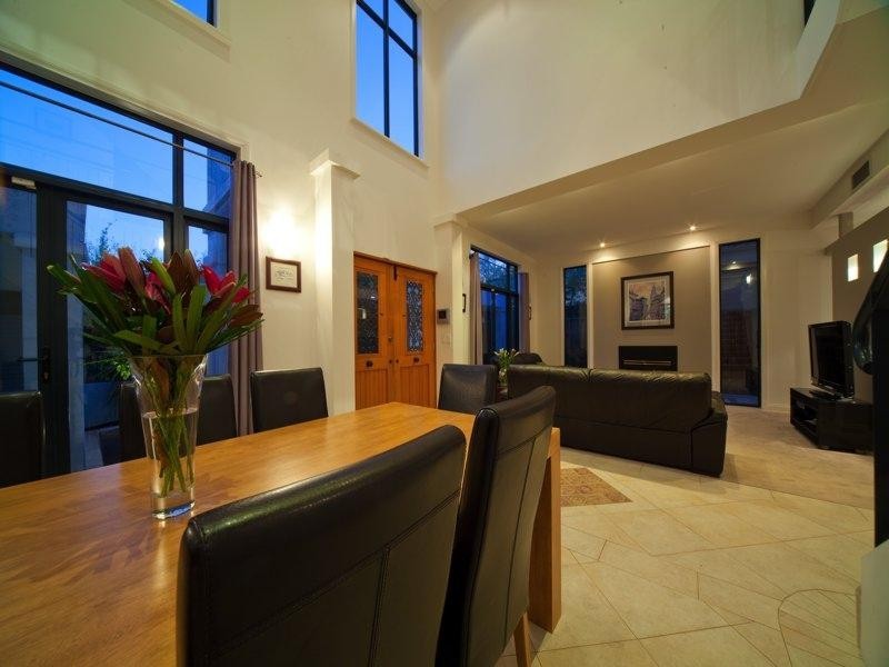 2/116 Matheson Road, Applecross WA 6153