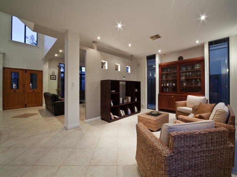 2/116 Matheson Road, Applecross WA 6153