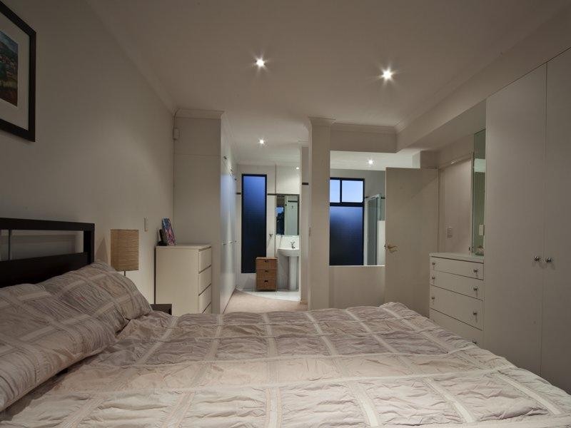 2/116 Matheson Road, Applecross WA 6153