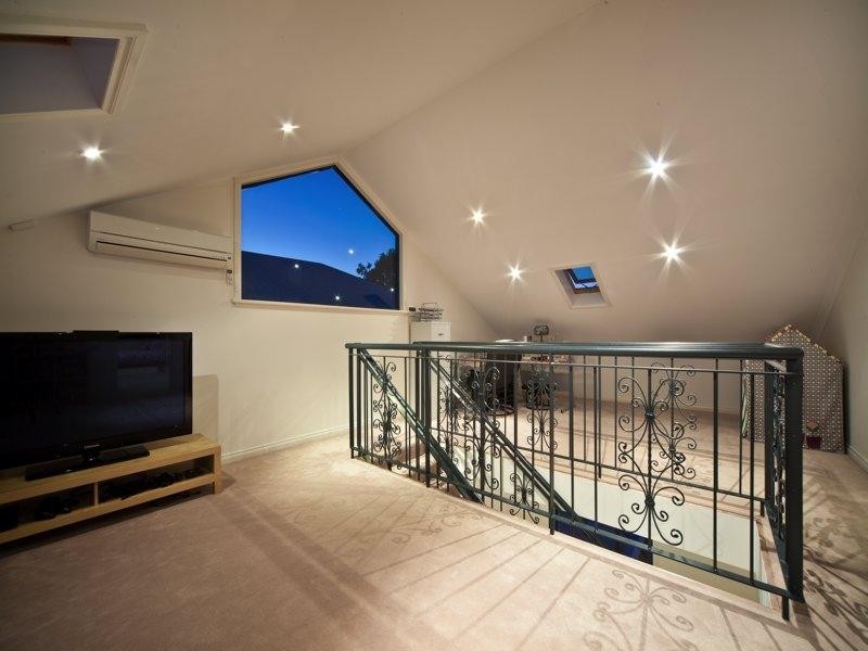 2/116 Matheson Road, Applecross WA 6153