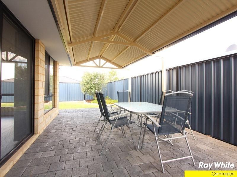 72 Tarradee Circuit, Thornlie WA 6108
