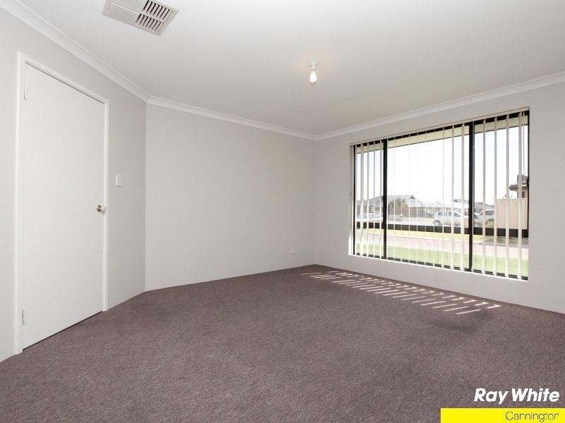 72 Tarradee Circuit, Thornlie WA 6108