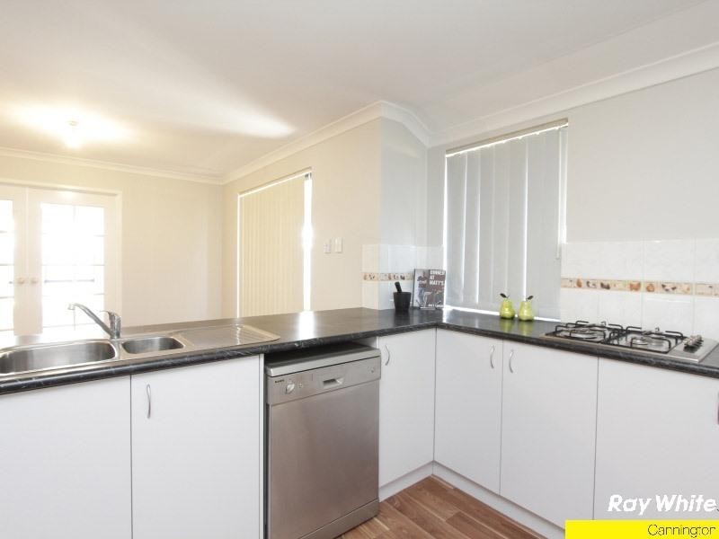 72 Tarradee Circuit, Thornlie WA 6108