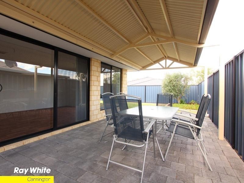 72 Tarradee Circuit, Thornlie WA 6108