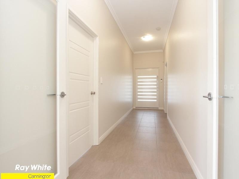 16 Rathlin Cove, Canning Vale WA 6155