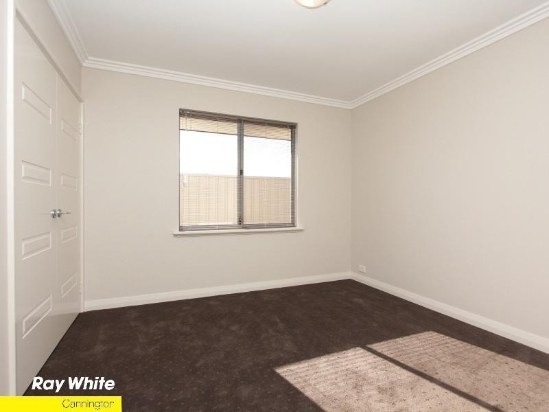 16 Rathlin Cove, Canning Vale WA 6155